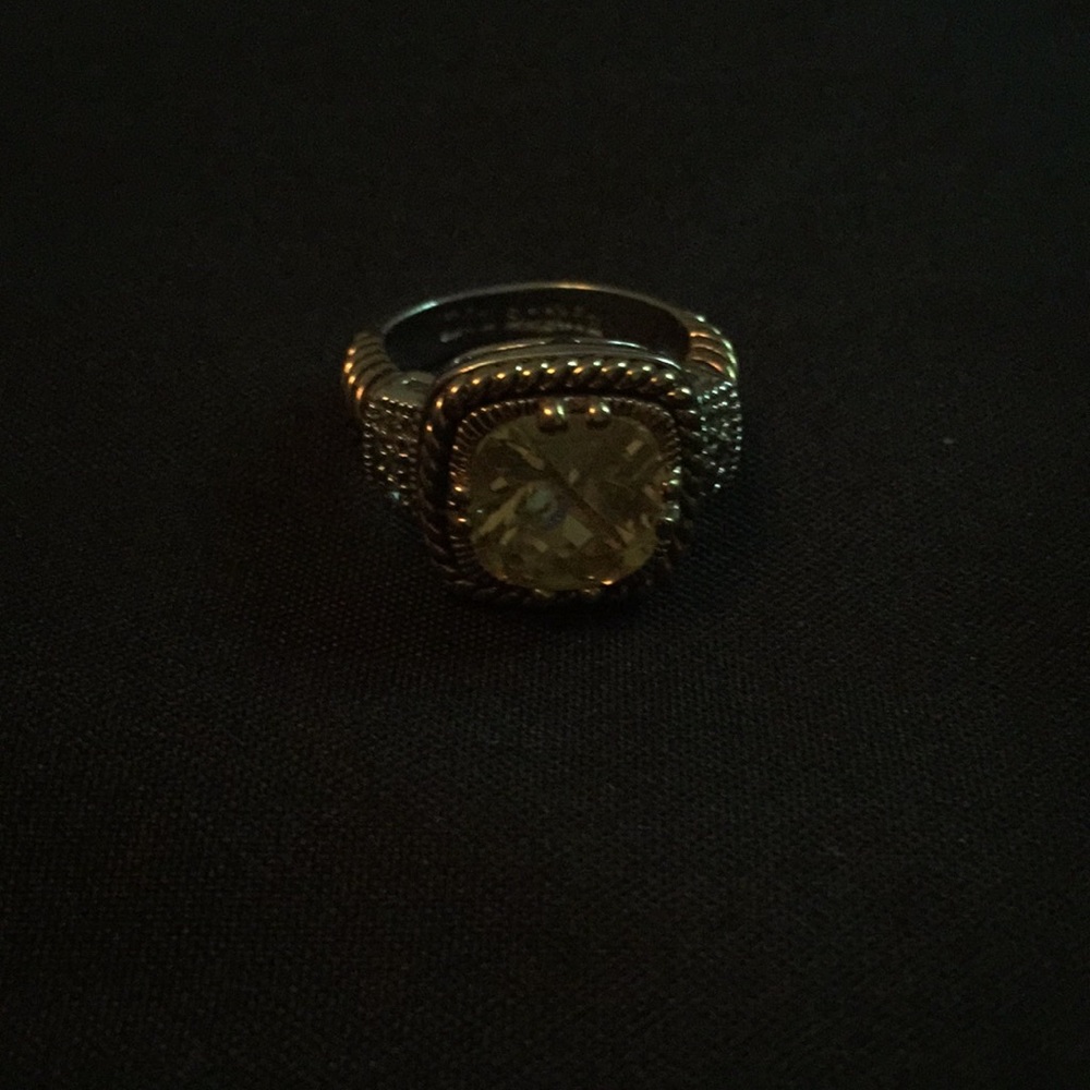 🦋 2/$25 Lia Sophia Ringp